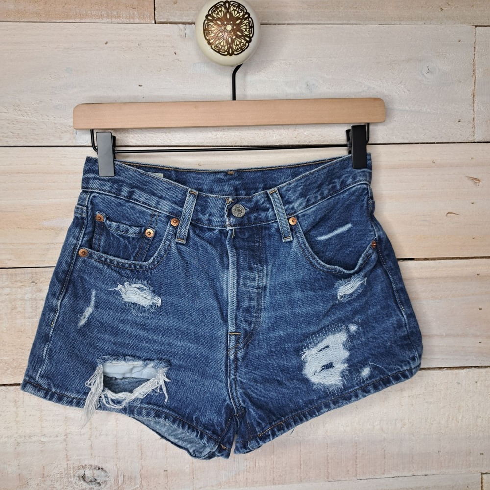 90's Aesthetic Levi's Premium 501 Distressed Women's 25 High Waisted Jean Shorts